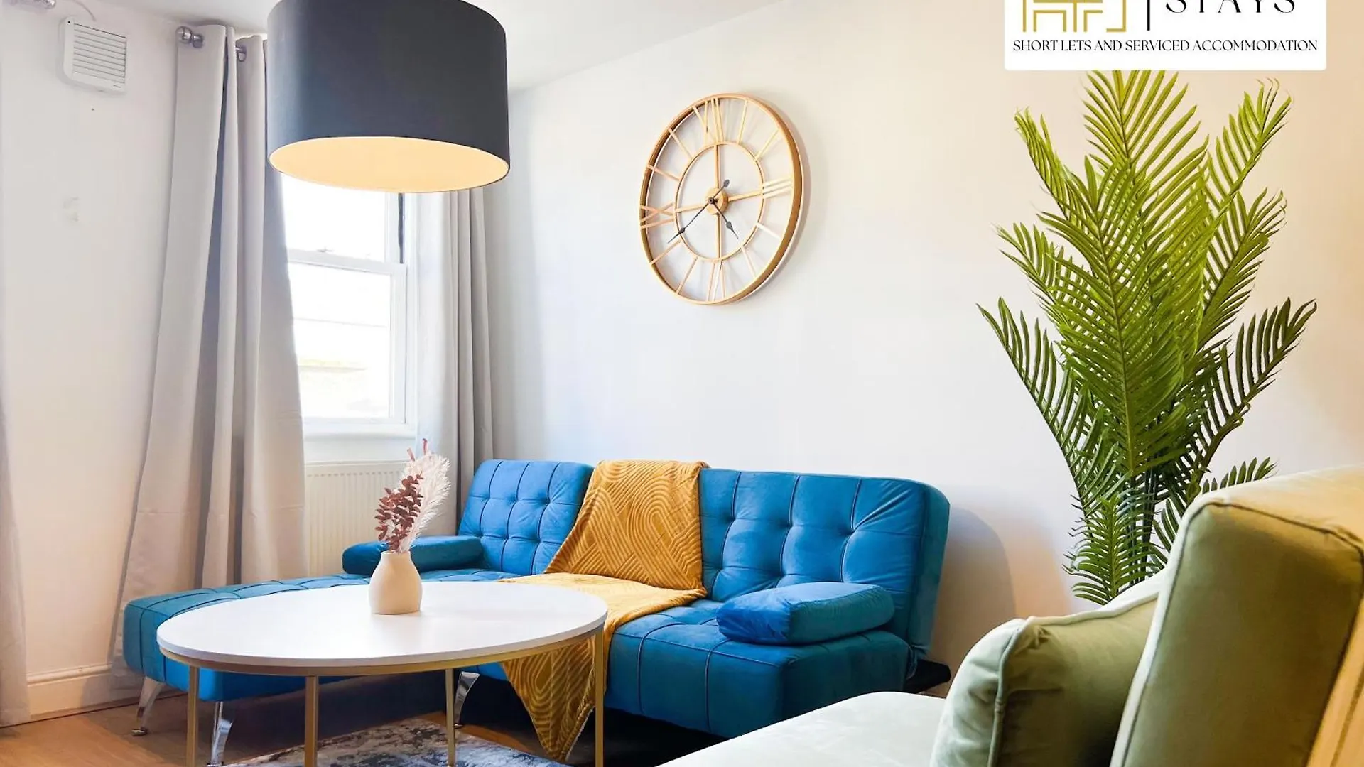Last-Minute Specials L Premium Deal On 2 Double Bed Apartment For 6 Guests L Best Deals L Hofin Stays Short Lets & Serviced Accommodation London